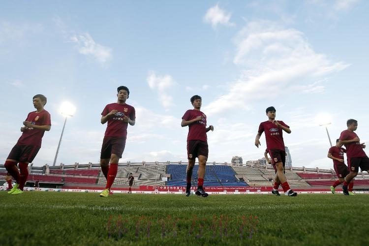 不坠青云志 | 决战彩云之巅!U22男足十一月都匀会劲敌 不坠青云志 | 决战彩云之巅!U22男足十一月都匀会劲敌