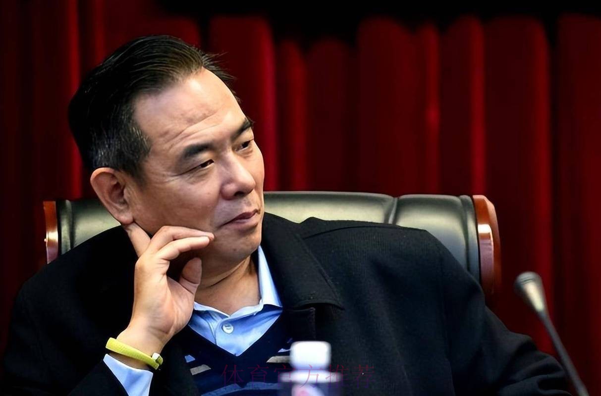 蔡振华在足球改革工作会议新闻发布会上的讲话 蔡振华在足球改革工作会议新闻发布会上的讲话